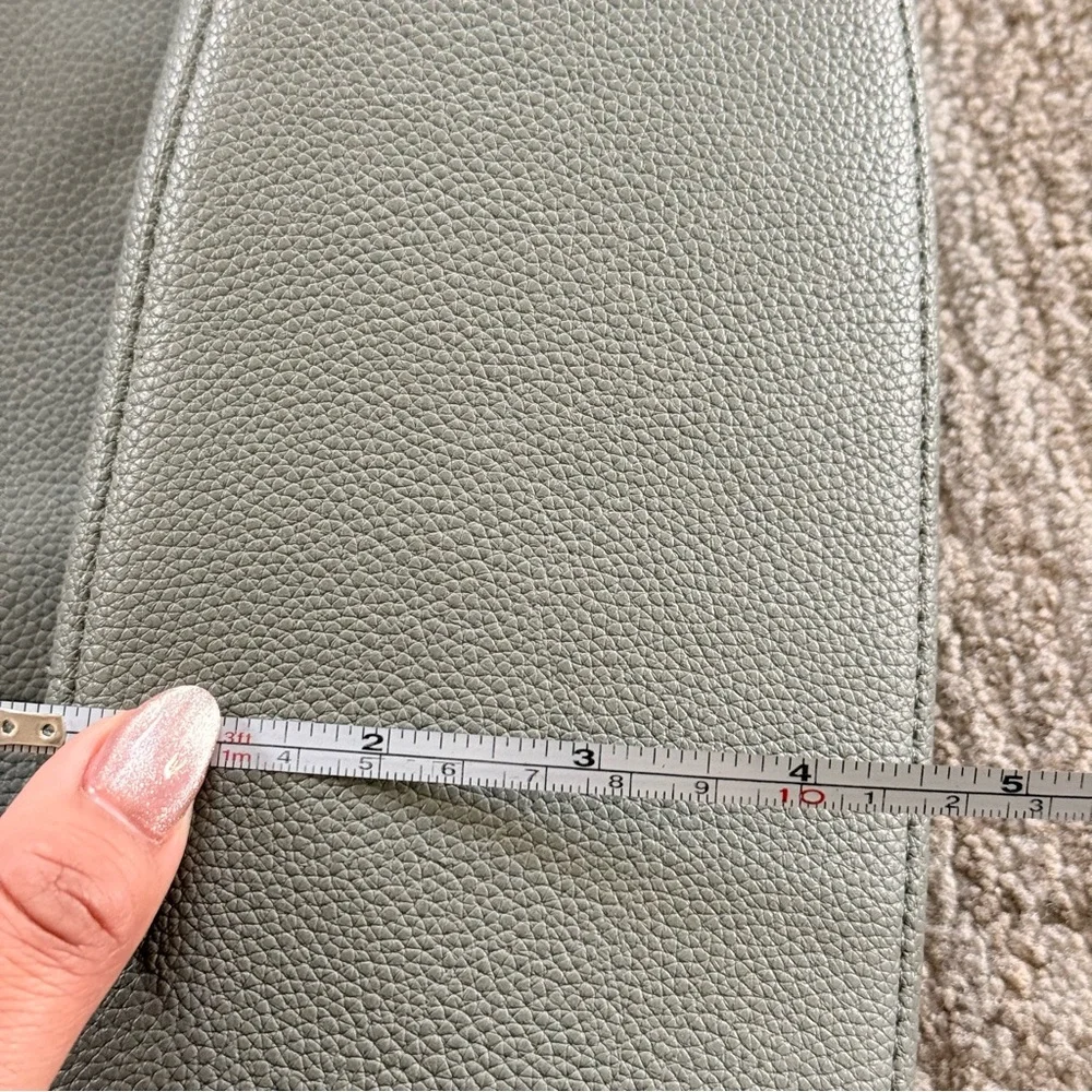 OAK + FORT The City Tote Bag in Sage - Picture 7 of 11